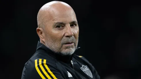 Sampaoli indicou a contratação de jovem de 21 anos, com contrato com Flamengo até 2028