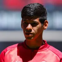 Robert Morales define futuro, frustra o Internacional e fecha com o Pumas-MEX