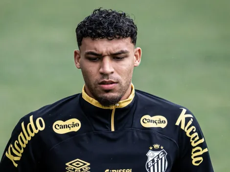 Torcida do Atlético-MG critica negócio por Victor Hugo, do Flamengo