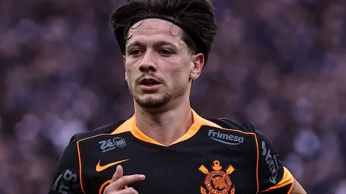 Rodrigo Garro é protagonista de dívida complicada do Timão