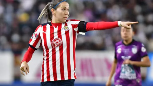 Comentaristas regios se indignan por la grandeza de Chivas y Alicia Cervantes: En este rancho no pudo