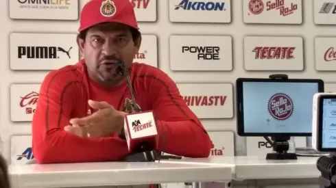 CONFERENCIA. El paraguayo habló de todo. (Foto: Twitter).