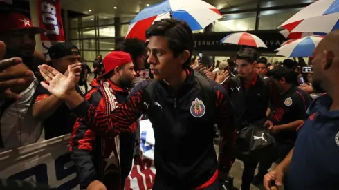 Los jugadores de las Chivas se divierten antes de salir al Superclásico