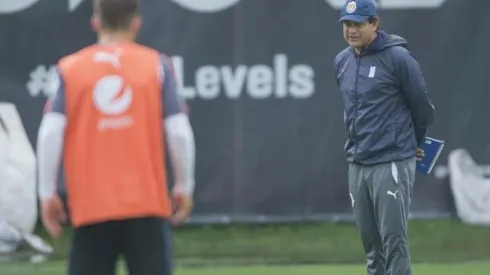 Cardozo deberá confiar en su plantilla