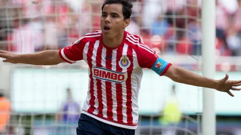 Omar Bravo anunció de manera oficial su retiro del fútbol profesional.