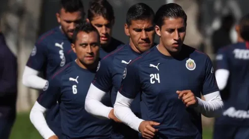 Chivas entrenó en Verde Valle previo a viajar rumbo a San Antonio.