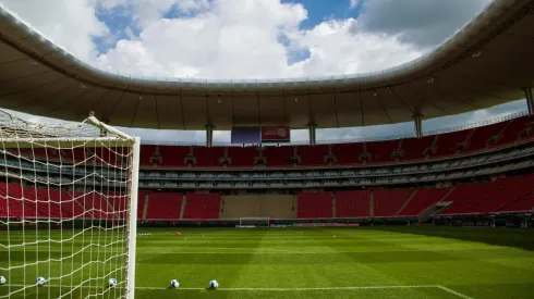 El Estadio Akron presumió su campo de juego.