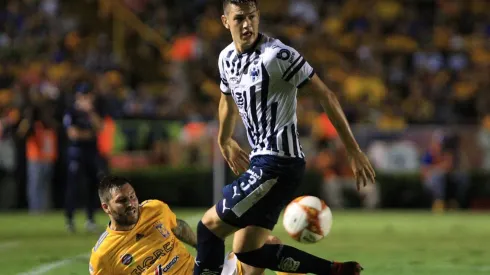 César Montes lleva largo tiempo en el radar de Chivas.