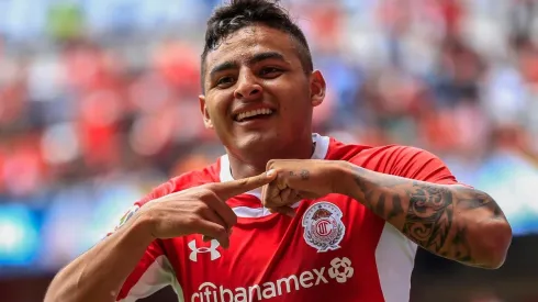 Vega está sonando muy fuerte en Chivas