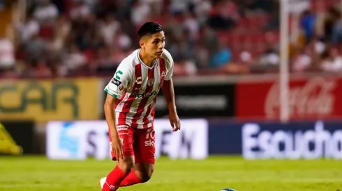 Dieter Villalpando tiene más de cien partidos en el fútbol de Primera División.