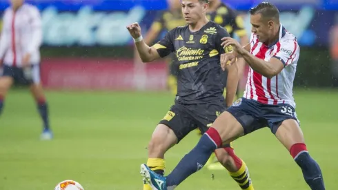Mario de Luna se fue de Chivas a San Luis.