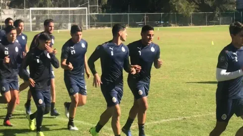 Chivas regresó a los entrenamientos en Verde Valle.
