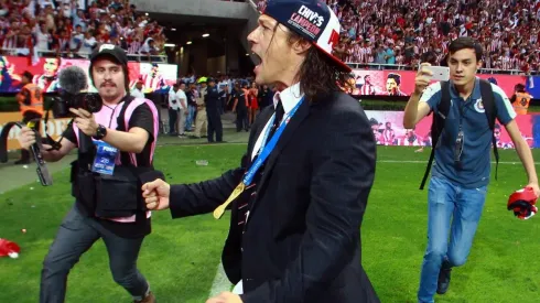 Almeyda salió de Chivas a mitad de año.