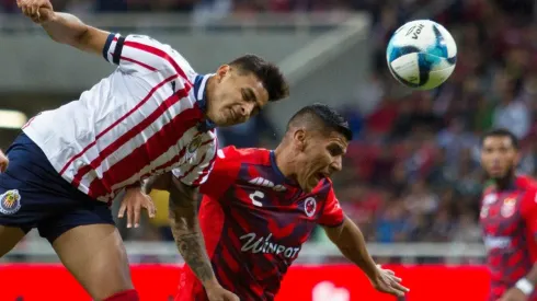 Alexis Vega no ha podido marcar con Chivas. (Foto: Getty Images)