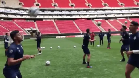Pulido junto a Vega en el entrenamiento de hoy.