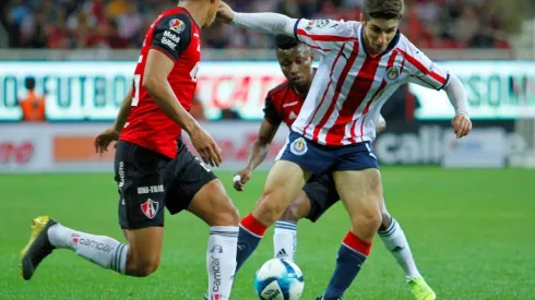 La equipación tradicional fue protagonista en la victoria del Clásico Tapatío