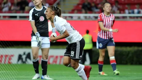 Chivas cayó 2-1 ante Atlas en el Estadio Akron