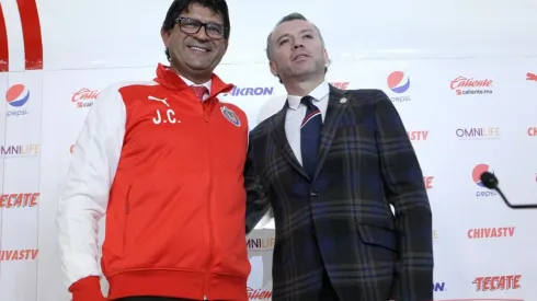 Higuera respaldó a Cardozo pero advirtió que Chivas viene a la baja.