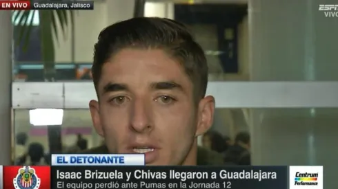 Isaac Brizuela en la llegada a Guadalajara.