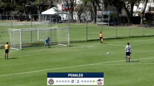 Campillo fue el primero en cobrar del Rebaño Sagrado en la tanda de penales