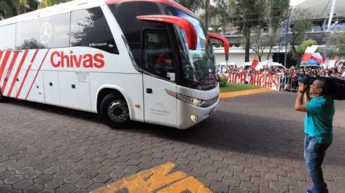 El equipo fue recibido en el Estadio Morelos por decenas de aficionados rojiblancos