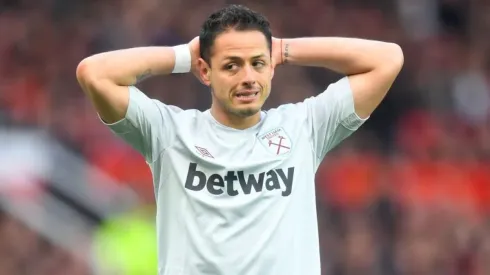 Javier Hernández en el partido frente al Manchester United.