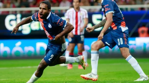 Brayan Angulo marcó los tres goles del compromiso al medio tiempo