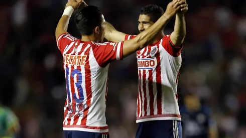 Carlos Salcedo reconoció el valor del ex capitán Jair Pereira dentro del club rojiblanco