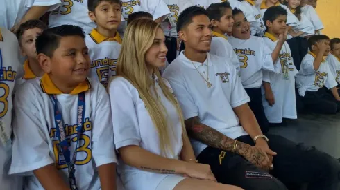 El defensor ex rojiblanco presentó este martes su fundación para apoyar a los niños