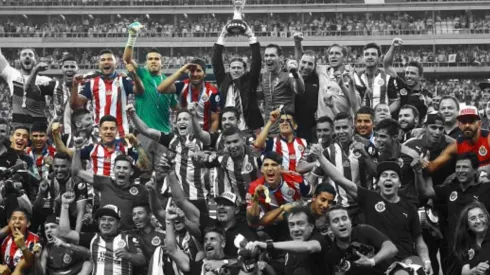 Con la anunciada salida de Jair Pereira, solo Alan Pulido se mantendría entre los titulares de aquel campeonato