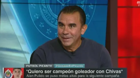 El ex jugador del Rebaño Sagrado criticó al atacante Alan Pulido