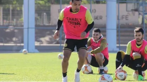 El mediocampista reforzará a Gallos Blancos, rival de Chivas en la tabla porcentual