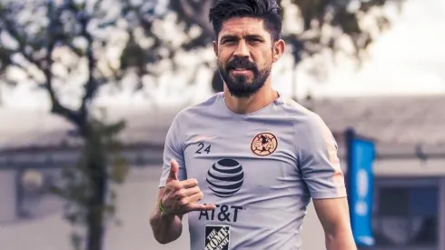 ¡Oribe Peralta llegó a Guadalajara!