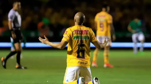 Jorge Torres Nilo en el partido de Tigres.