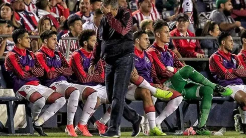 El entrenador acumula cinco derrotas y solo un triunfo en seis partidos oficiales