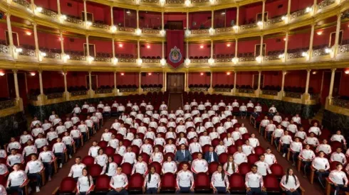 La foto oficial de Chivas para el Torneo Apertura 2019