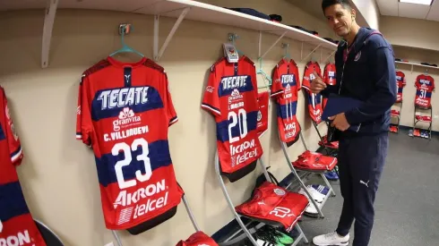 El volante y uno de los seis capitanes rojiblancos reconoció que buscarán su primer triunfo el domingo en casa