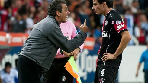 El "Pollo" Briseño resaltó el carácter de Tomás Boy al reencontrarse ambos en Chivas