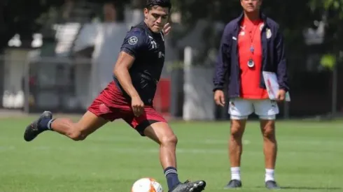 El defensor rojiblanco compartió con los seguidores tras la sesión vespertina de este lunes