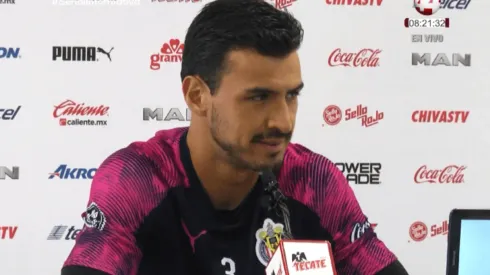 El zaguero rojiblanco calificó como deficiente la labor de los laterales en el revés ante León