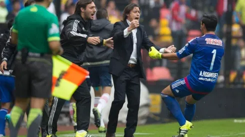 El arquero rojiblanco reveló como se encuentra su relación con el argentino Almeyda