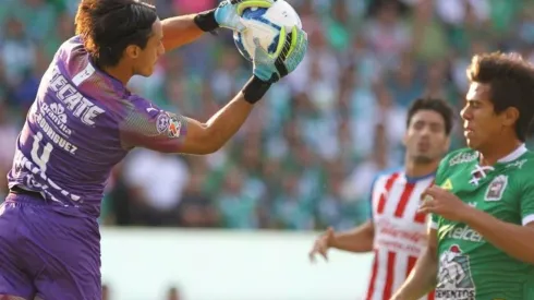 El portero reconoció que actualmente minimiza las críticas a su desempeño