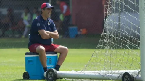 El entrenador fue consultado por el directivo de la posible baja por lesión de Eduardo "Chofis" López