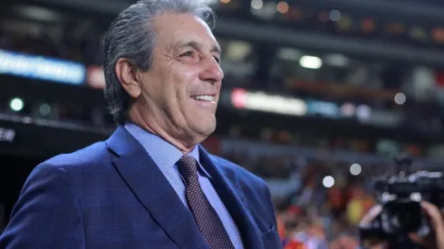 La afición perdió la paciencia con Tomás Boy