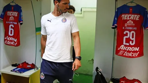 El grupo rojiblanco ya se encuentra en su vestidor asignado previo al partido amistoso en Carson