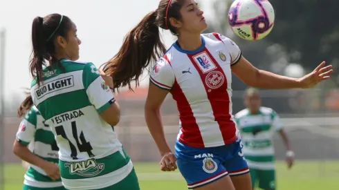 Las rojiblancas sufrieron su cuarta caída en 13 fechas y la segunda en casa