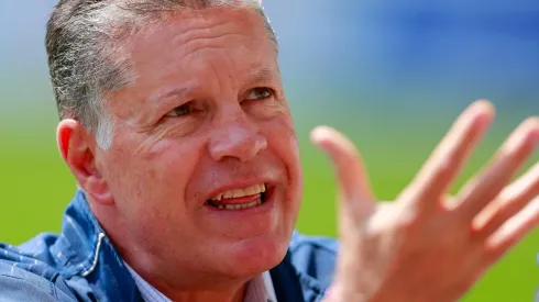 El probable directivo sería el indicado para convencer a José Juan Macías de jugar con Chivas el Clausura 2020