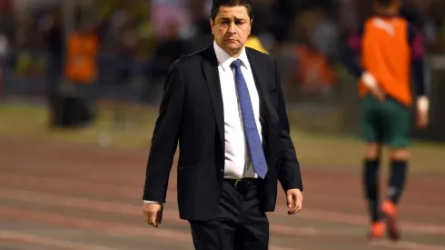 El "Flaco" Tena consiguió la victoria en su cuarta presentación en el banquillo rojiblanco