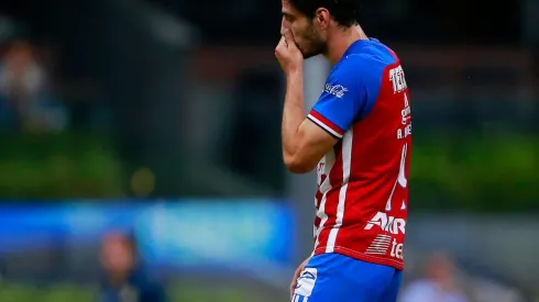 El central rojiblanco se pierde entre sanción y lesión las siete últimas fechas del torneo