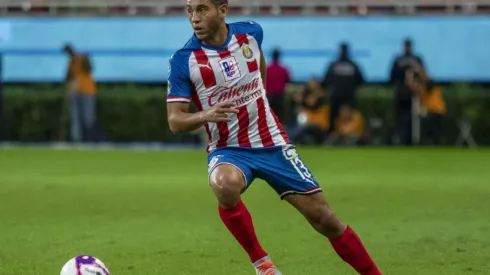 El volante rojiblanco no ha podido disputar 90 minutos en un partido con el primer equipo en este semestre